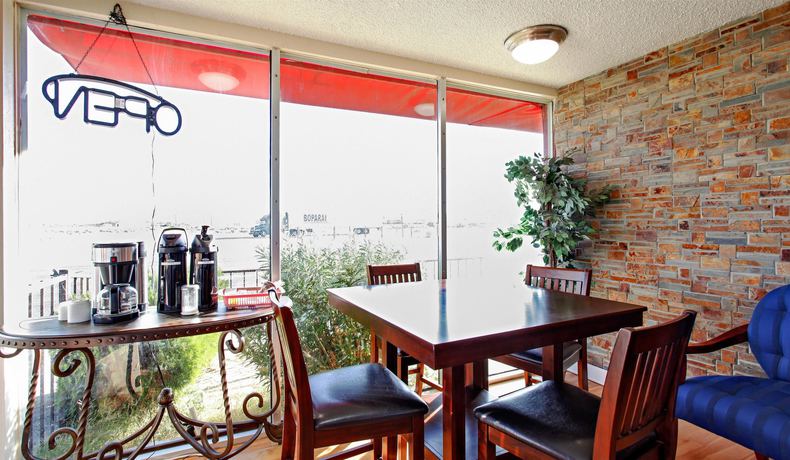 Imagen del bar/restaurante del Hotel Mojave. Foto 4