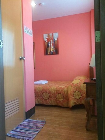 Imagen de la habitación del Hotel Mojica Residencia Hotel. Foto 8