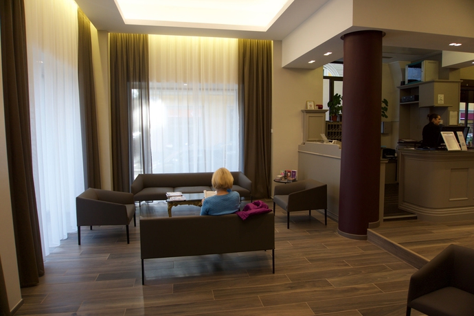 Imagen de los interiores del Hotel Mokinba Hotels Baviera. Foto 15