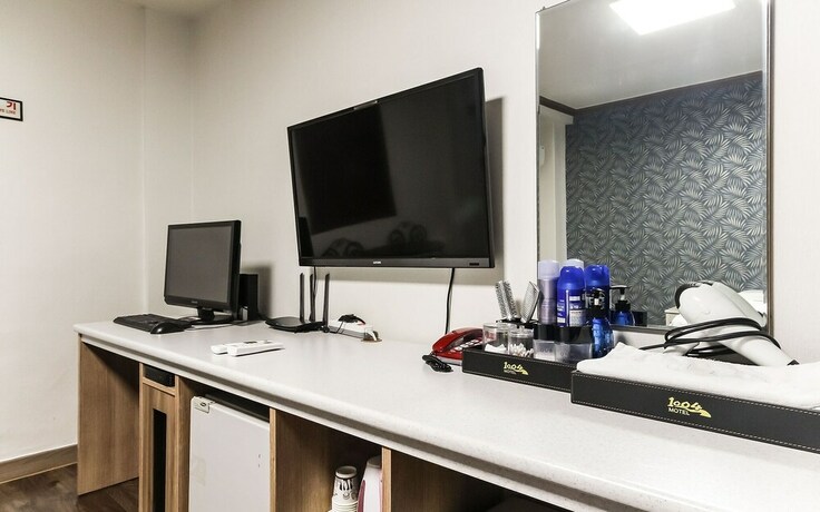 Imagen de la habitación del Hotel Mokpo 1004. Foto 12