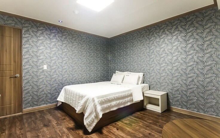 Imagen de la habitación del Hotel Mokpo 1004. Foto 35