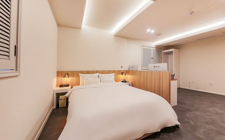 Imagen de la habitación del Hotel Mokpo Gabom. Foto 17