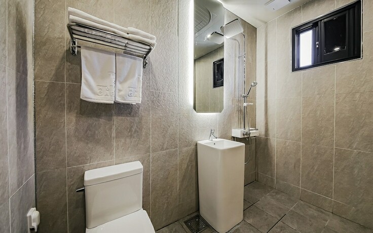 Imagen general del Hotel Mokpo Gabom. Foto 10