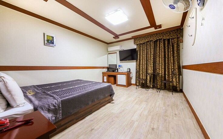 Imagen de la habitación del Hotel Mokpo Haevichi. Foto 19