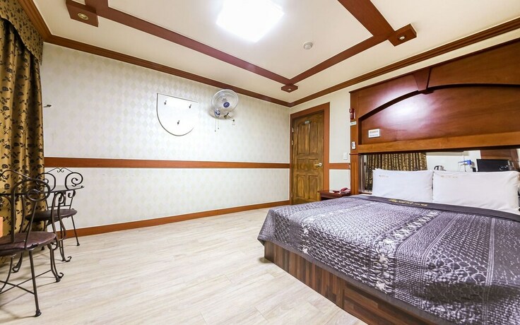 Imagen de la habitación del Hotel Mokpo Haevichi. Foto 20