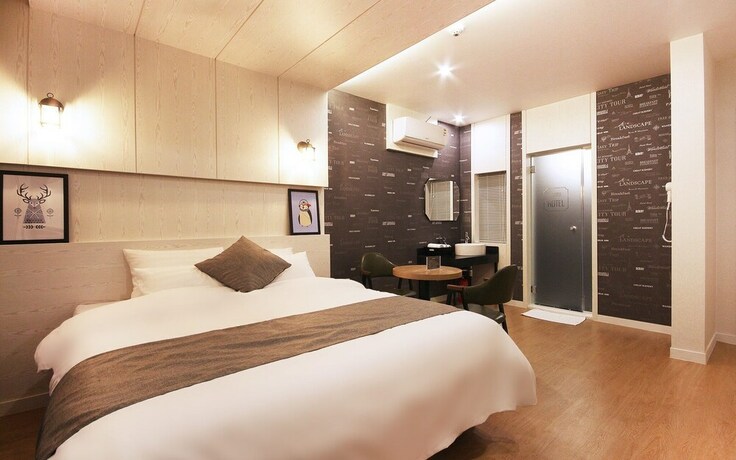 Imagen de la habitación del Hotel Mokpo Haru. Foto 25