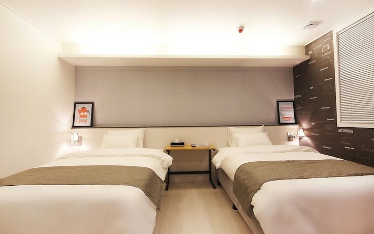 Imagen de la habitación del Hotel Mokpo Haru. Foto 29