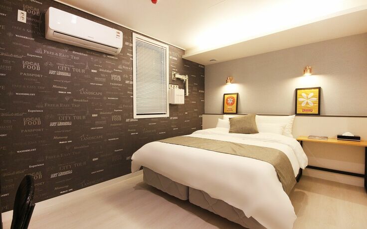 Imagen de la habitación del Hotel Mokpo Haru. Foto 30