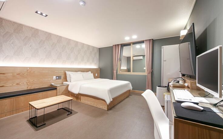 Imagen de la habitación del Hotel Mokpo Kaiser. Foto 14