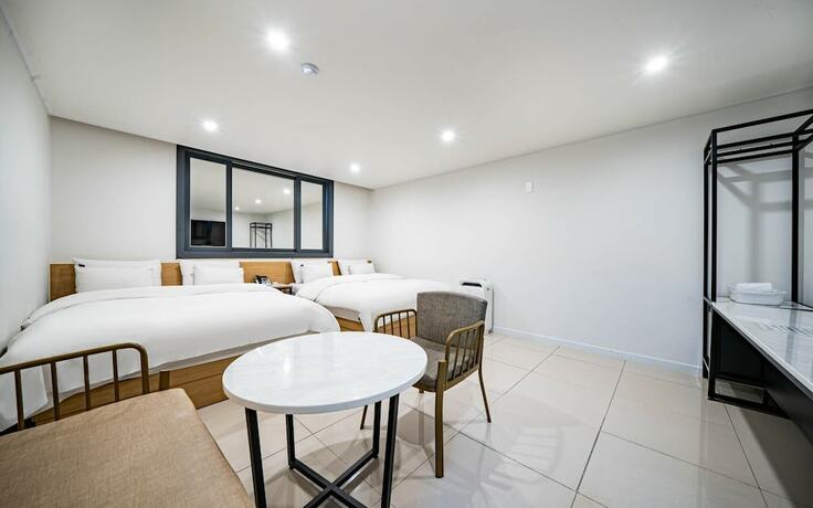 Imagen de la habitación del Hotel Mokpo Lium. Foto 13