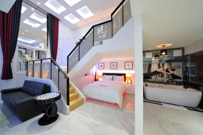 Imagen de la habitación del Hotel Mokpo Luxury. Foto 10