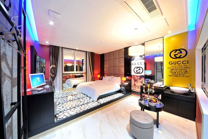 Imagen de la habitación del Hotel Mokpo Luxury. Foto 16