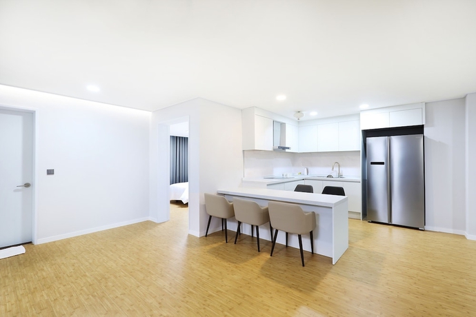 Imagen de la habitación del Hotel Mokpo Ocean. Foto 7