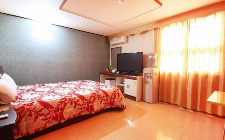 Imagen de la habitación del Hotel Mokpo Plus. Foto 2