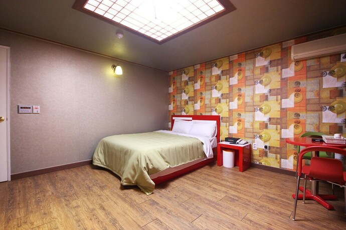 Imagen de la habitación del Hotel Mokpo Seven 7. Foto 17