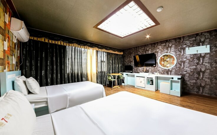 Imagen de la habitación del Hotel Mokpo Seven 7. Foto 23