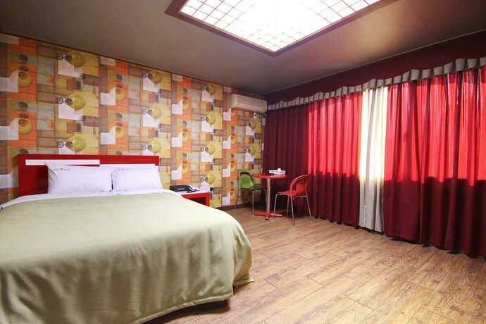 Imagen de la habitación del Hotel Mokpo Seven 7. Foto 27