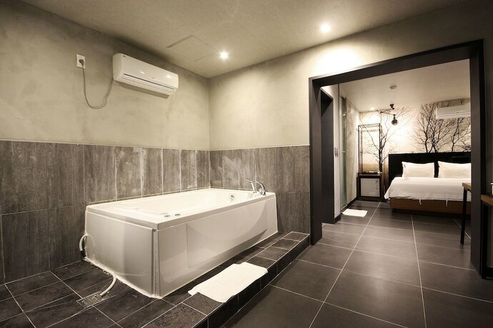 Imagen general del Hotel Mokpo Siwolae. Foto 11