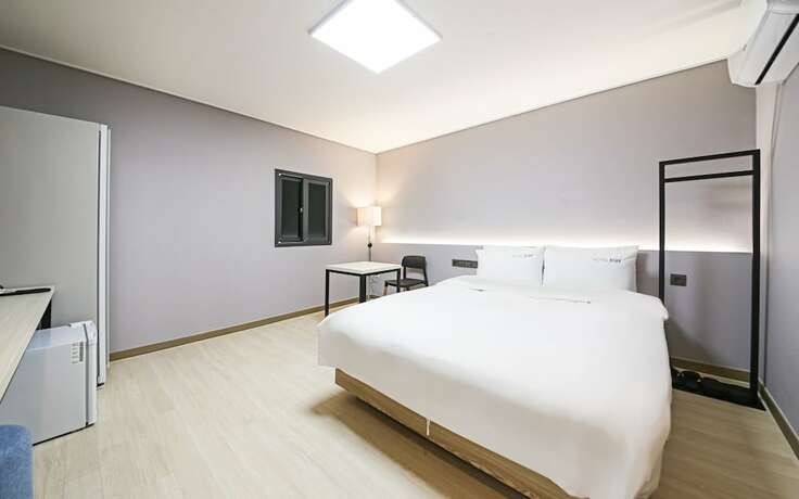 Imagen de la habitación del Hotel Mokpo Stay. Foto 17