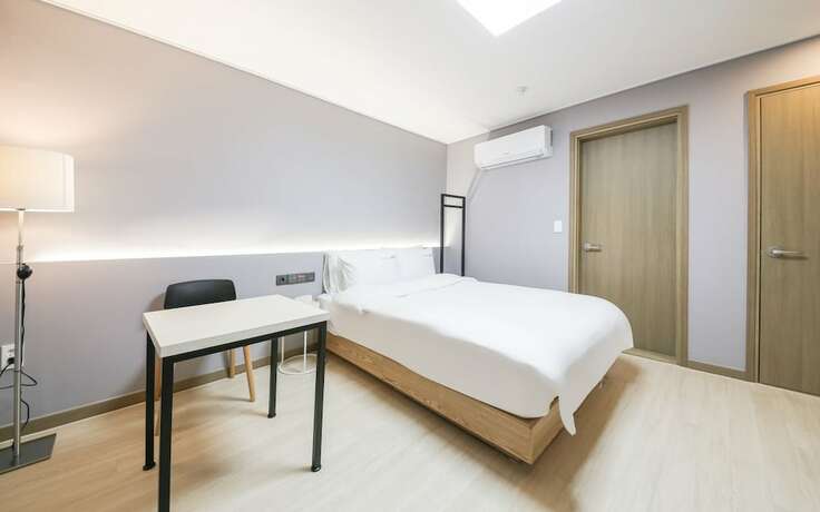 Imagen de la habitación del Hotel Mokpo Stay. Foto 18