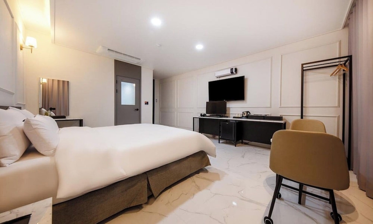 Imagen de la habitación del Hotel Mokpo The City. Foto 14