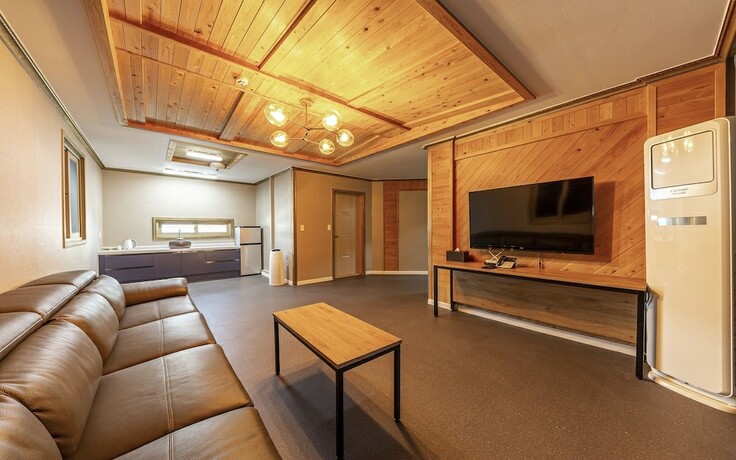Imagen de la habitación del Hotel Mokpo The Haru. Foto 20