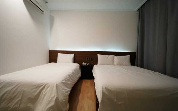Imagen de la habitación del Hotel Mokpo Utopia Family. Foto 20