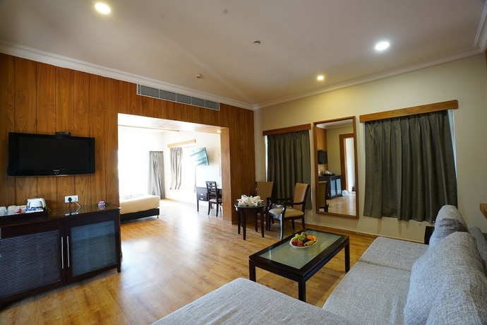 Imagen de la habitación del Hotel Moksha Himalaya Spa Resort. Foto 7