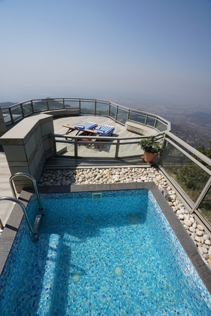 Imagen de la habitación del Hotel Moksha Himalaya Spa Resort. Foto 14