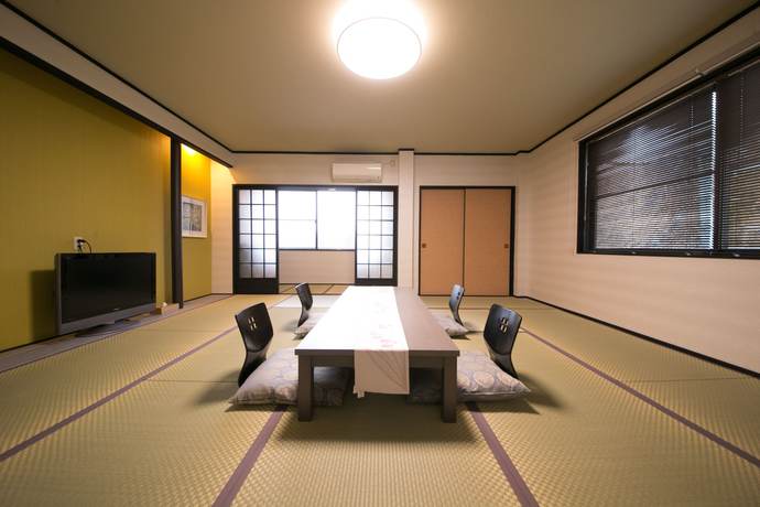 Imagen de la habitación del Hotel Mokuren. Foto 5