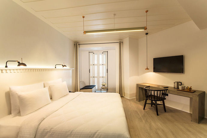 Imagen de los exteriores del Hotel Mola Cunda. Foto 16