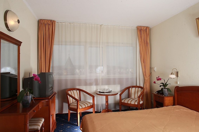 Imagen de la habitación del Hotel Moldova. Foto 10