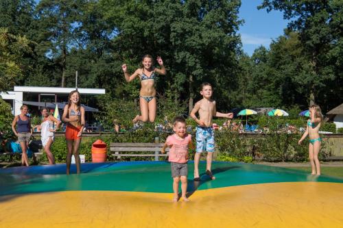 Imagen general del Hotel Molecaten Park De Leemkule. Foto 4