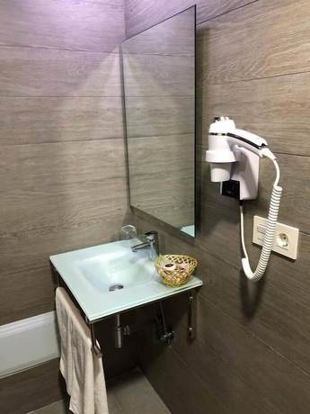 Imagen de la habitación del Hotel Molen Nador. Foto 8