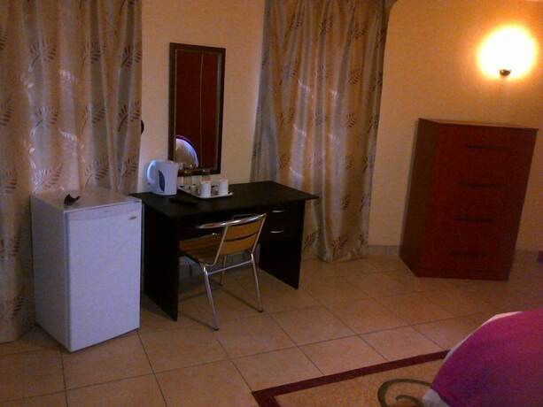 Imagen de la habitación del Hotel Molengoane Lodge. Foto 25