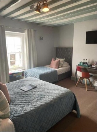 Imagen de la habitación del Hotel Molesworth Arms. Foto 17