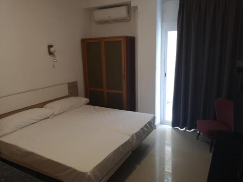 Imagen general del Hotel Mol&iacute; Beach. Foto 4