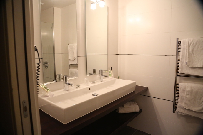 Imagen de la habitación del Hotel Moliere, Louvre. Foto 6