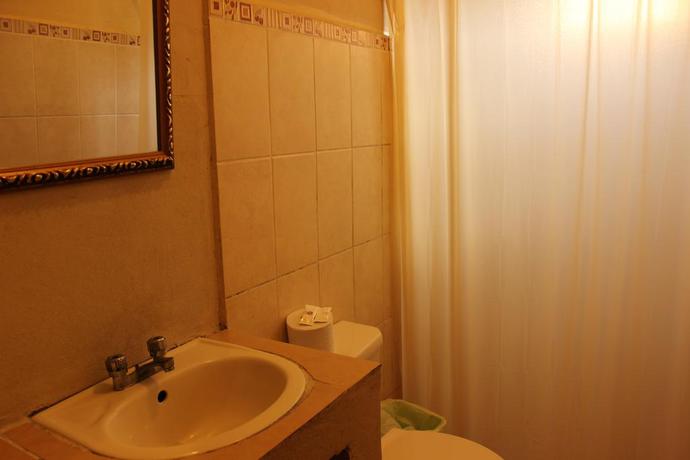 Imagen de la habitación del Hotel Molina. Foto 10