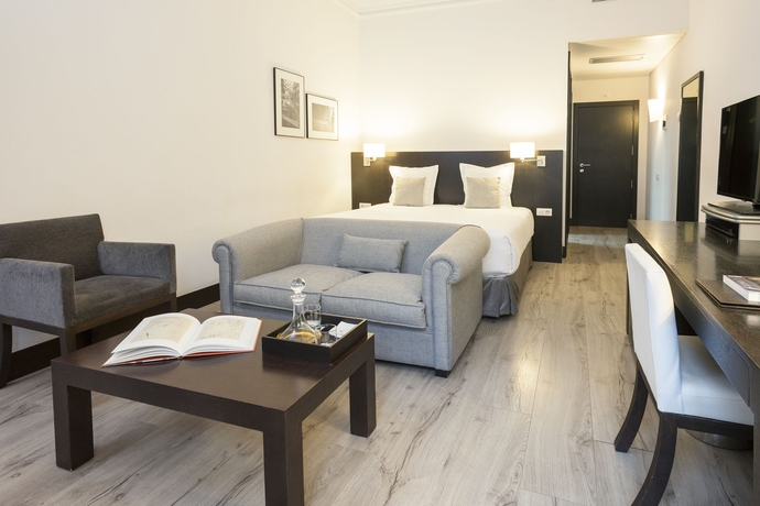 Imagen de la habitación del Hotel Molina Lario. Foto 10