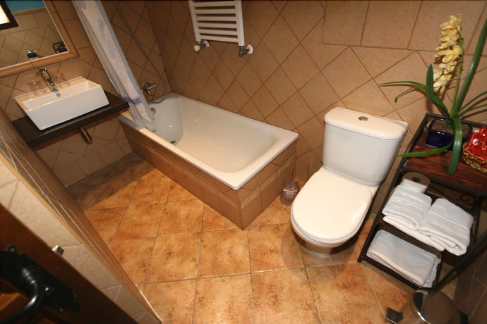 Imagen de la habitación del Hotel Molino Del Puente Ronda. Foto 12