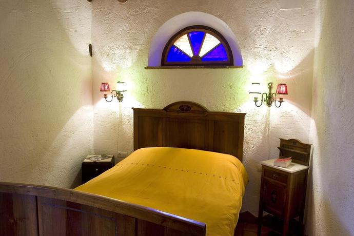 Imagen de la habitación del Hotel Molino Rio Alajar. Foto 3