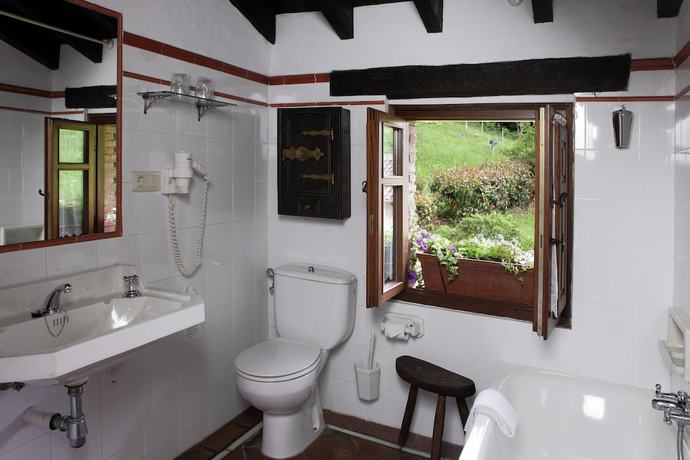 Imagen de la habitación del Hotel Molino de Tresgrandas. Foto 9