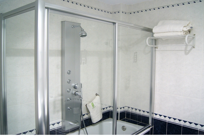 Imagen de la habitación del Hotel Molinos. Foto 8