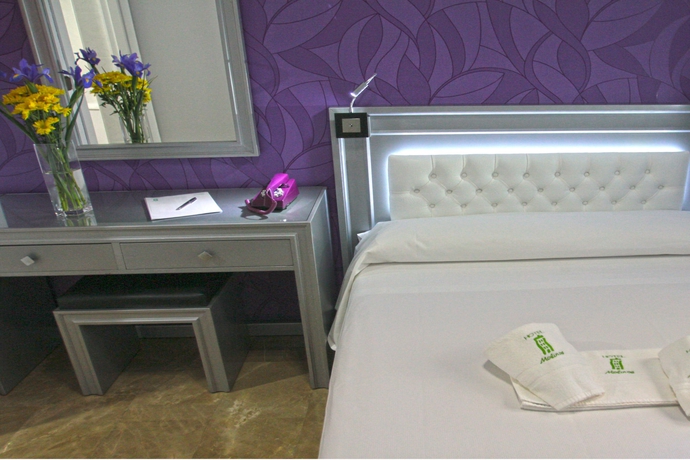 Imagen de la habitación del Hotel Molinos. Foto 10
