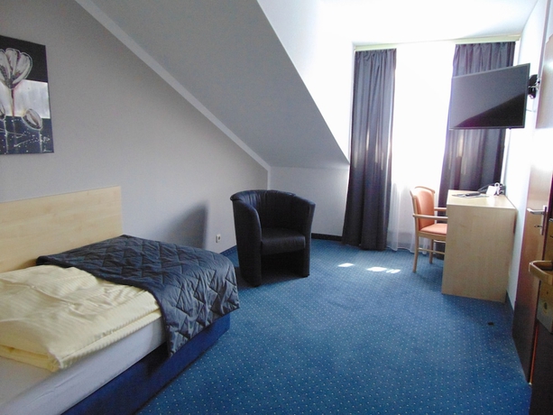 Imagen de la habitación del Hotel Molitor. Foto 8