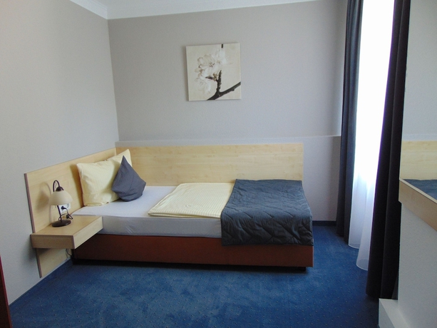 Imagen de la habitación del Hotel Molitor. Foto 11