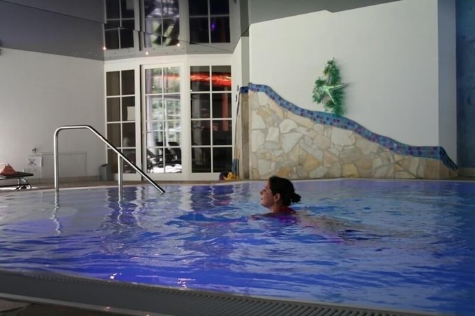 Imagen de la piscina del Hotel Molitors M&uuml;hle. Foto 20