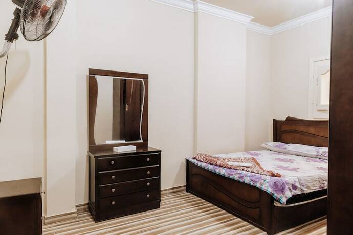 Imagen de la habitación del Hotel Molkp Towers. Foto 15