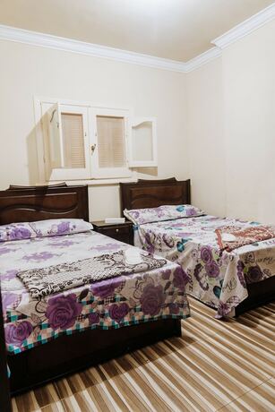 Imagen de la habitación del Hotel Molkp Towers. Foto 18